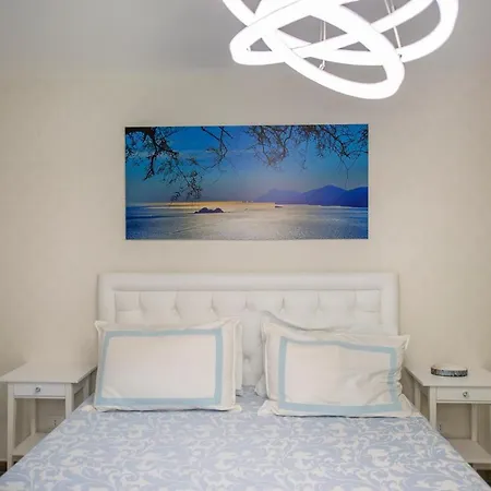 Casa de Férias Zaffiro House *