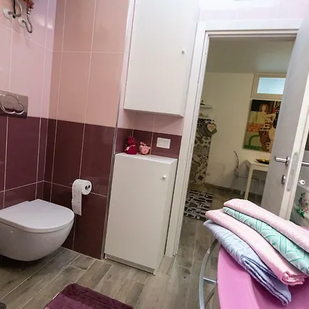 Zaffiro House Holiday home